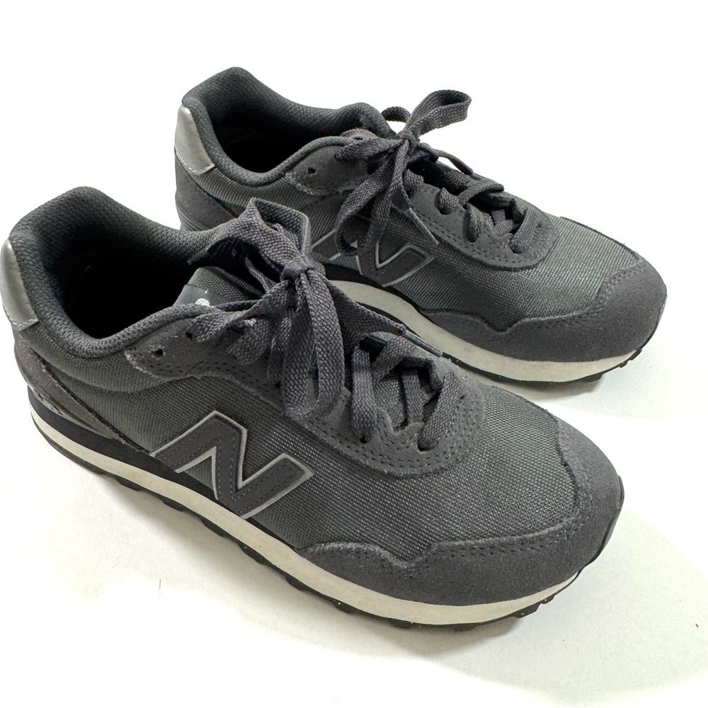 New Balance 515 V3 Sneaker Shoes Grey Size 6 Womens